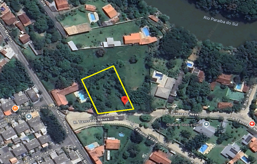 TERRENO DE 1.692,23 M² COM EDIFICAÇÃO CONSTRUÍDA DE 94,24 M² NA CIDADE DE GUARAREMA/SP
